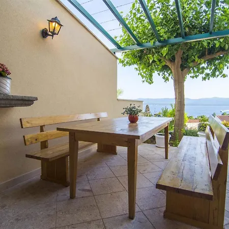 Marina Apartment