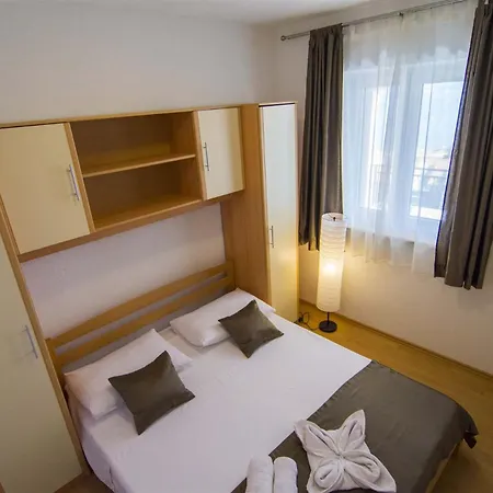 Marina Apartment *